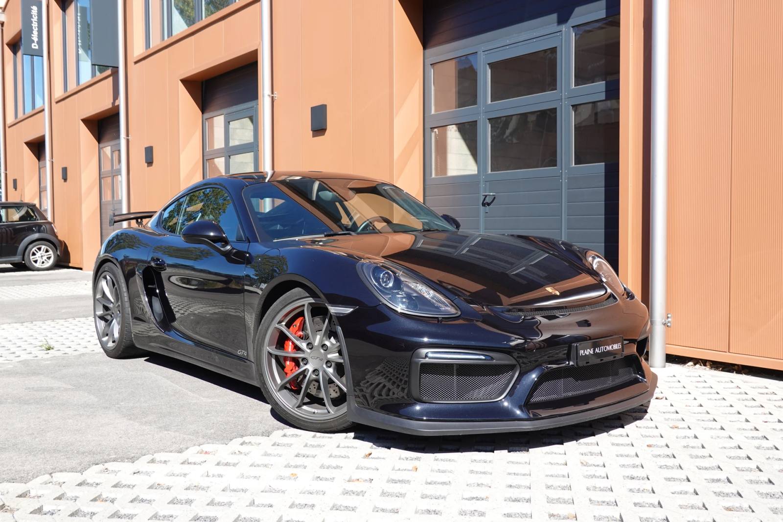 Porsche Cayman GT4 (2016)